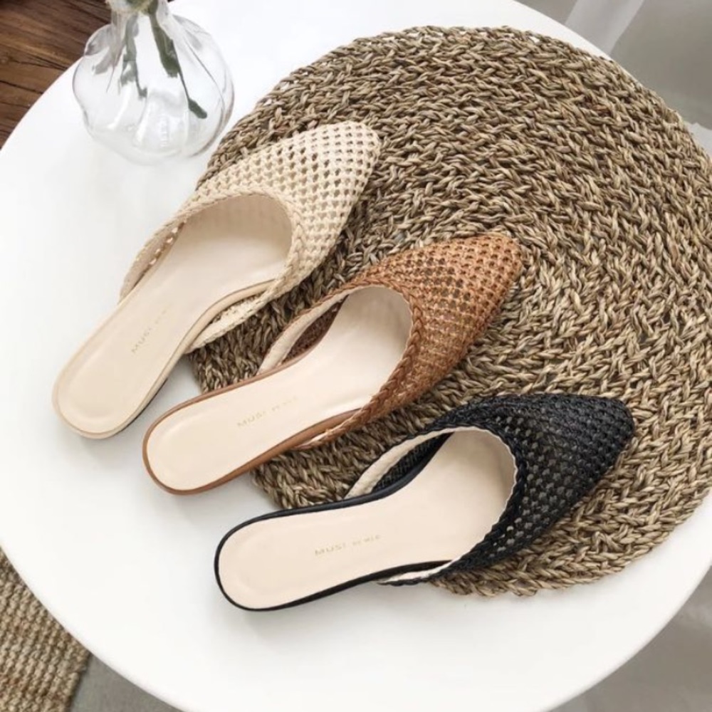 Weaved mules